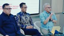Narasumber berbagi pengalaman dalam Workshop Fit and Proper Test Persiapan Proses Spin-Off yang diselenggarakan oleh AASI di Jakarta, 19 Juni 2026.
