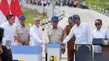 Presiden Prabowo Resmikan Jalan Daerah